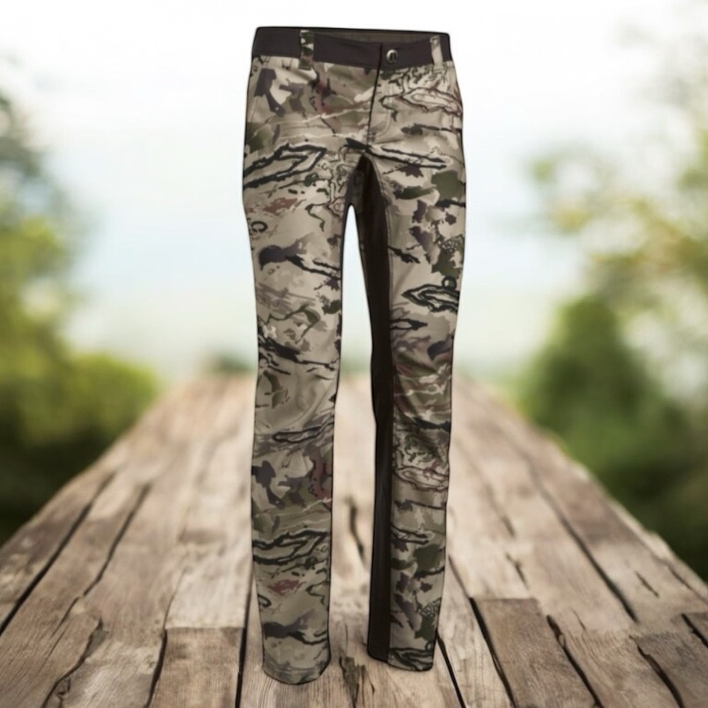 Under Armour Women's Camo Pants in Olive Green and Black